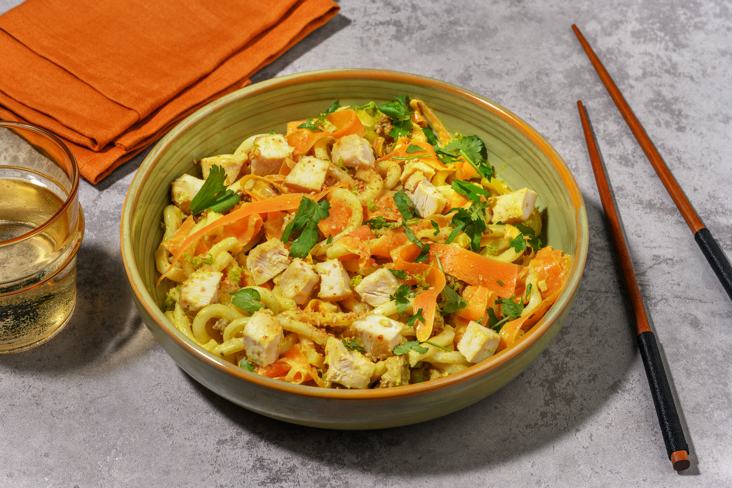 Curry Udon : poulet & lait de coco
