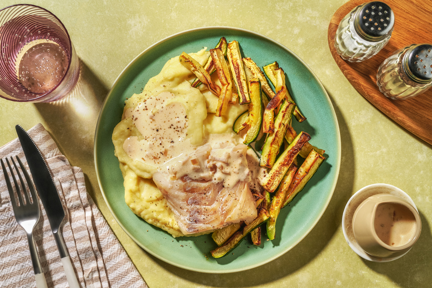 Lieu grillé, purée au fenouil & beurre nantais