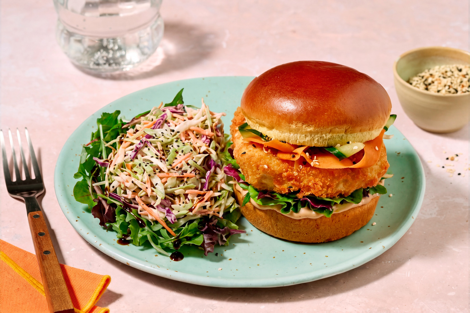 Burger au poulet pané & sauce mayo-hoisin