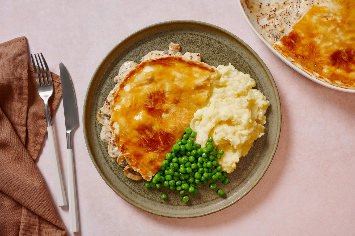 Ultimate Double Chicken, Bacon and Mushroom Pie
