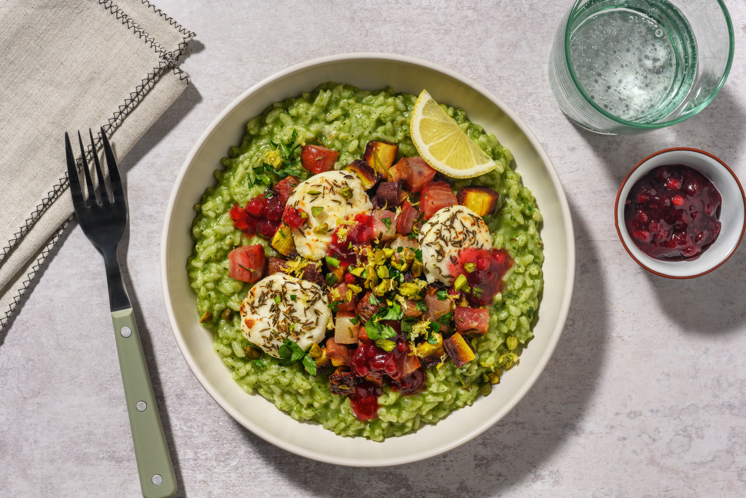 Fromage de chèvre rôti sur risotto vert