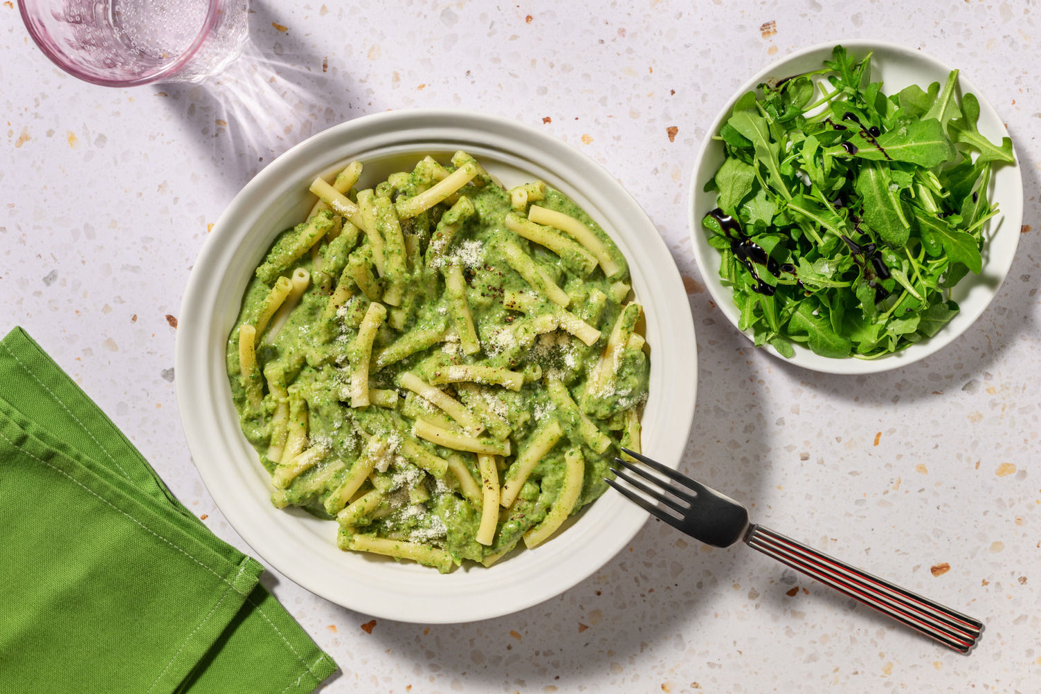 Super Green Cheesy Chicken and Pesto Macaroni