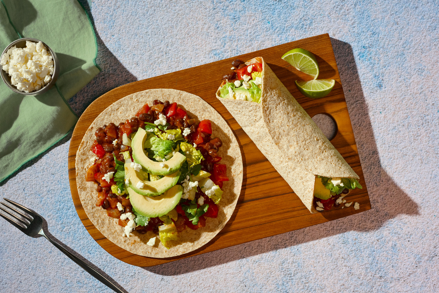 Wraps met chipotle-bonen en avocado