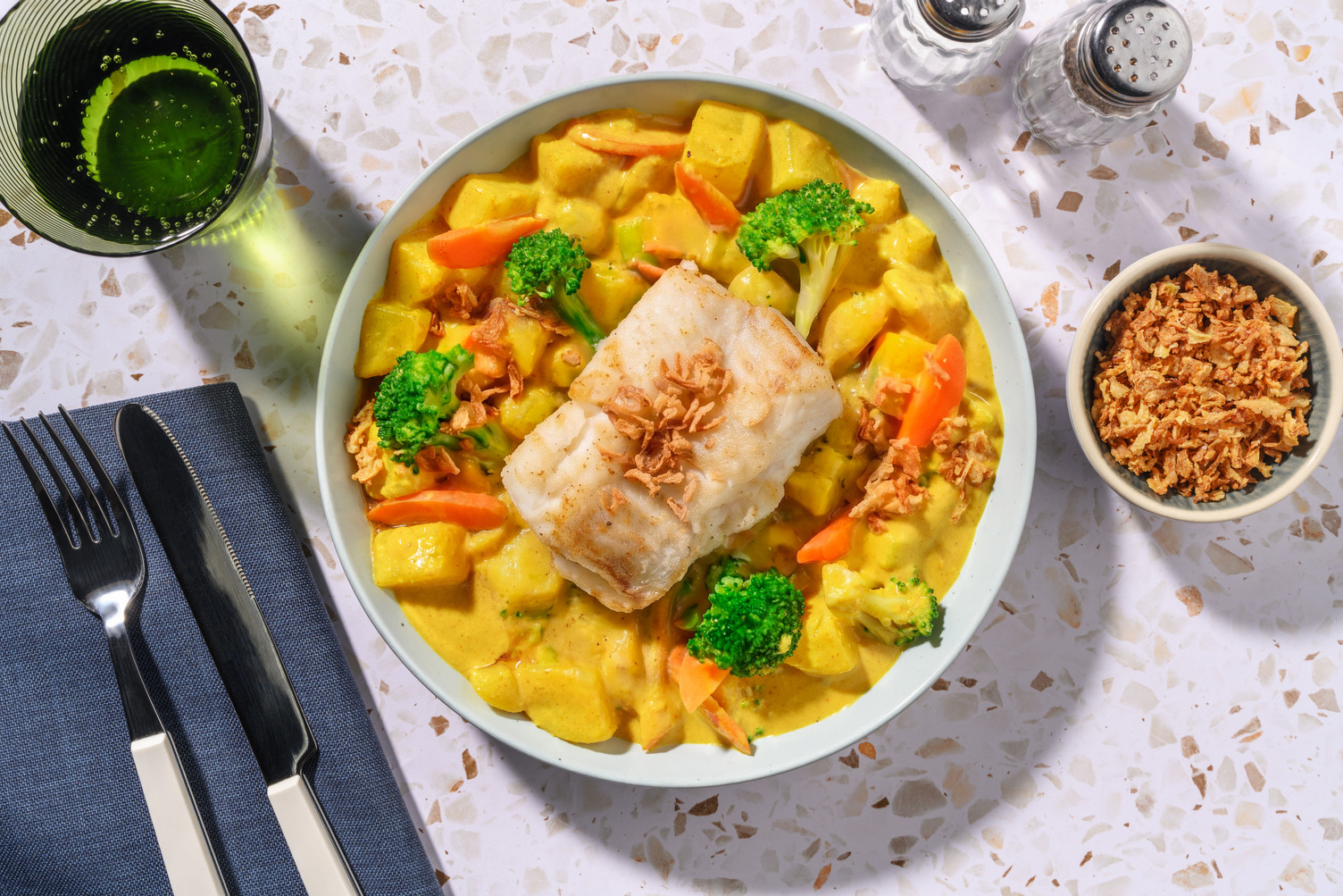 Kabeljauw met romige aardappelcurry