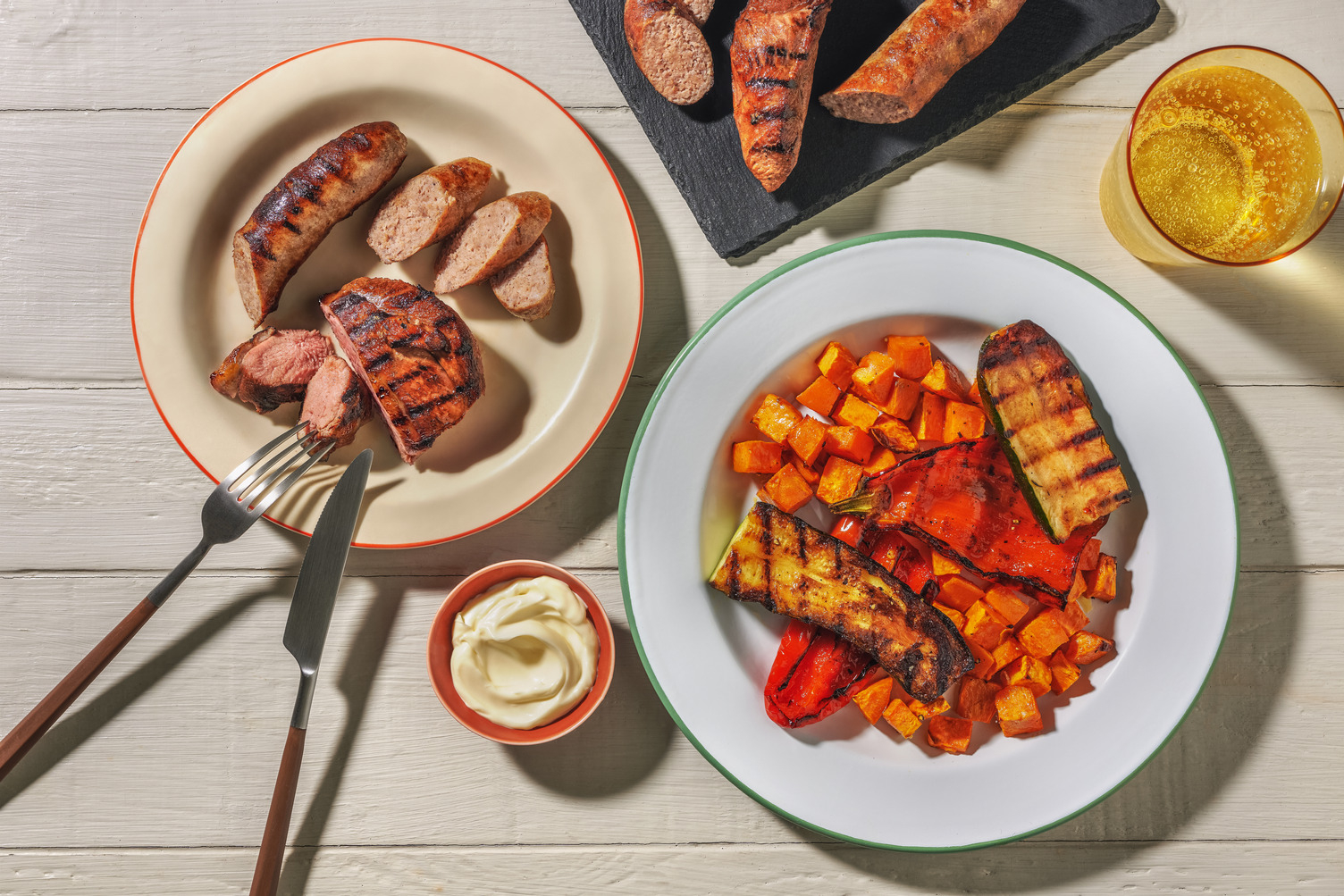 Place au BBQ du Sud-Ouest : canard & saucisse