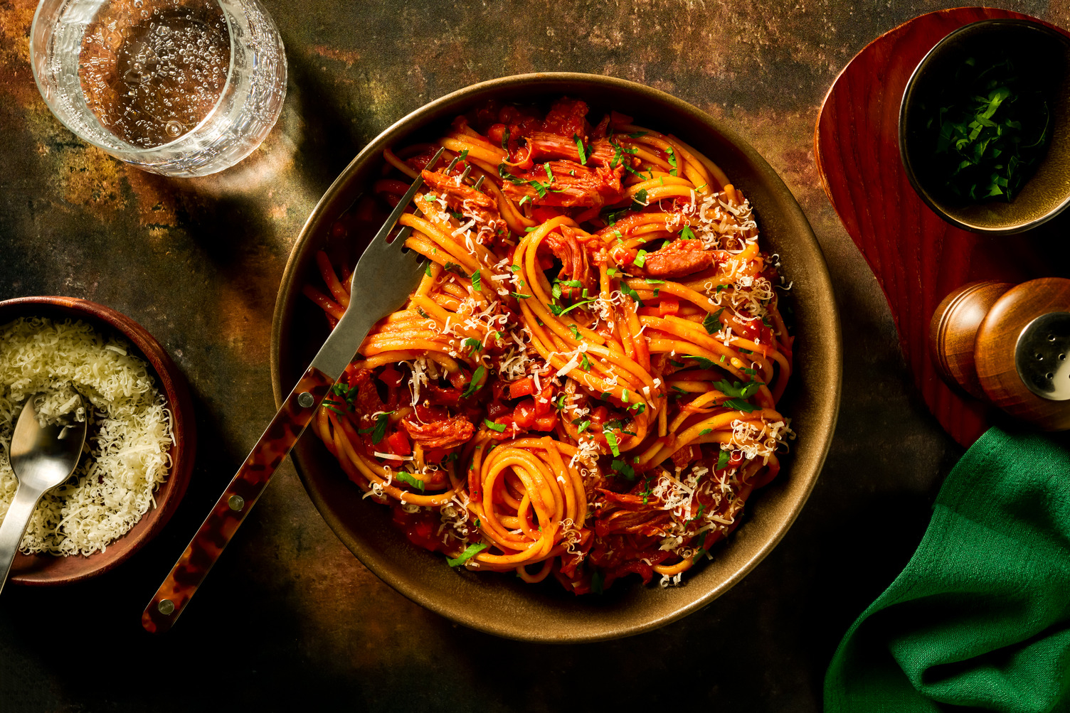 Linguine au confit de canard, lardons & champis