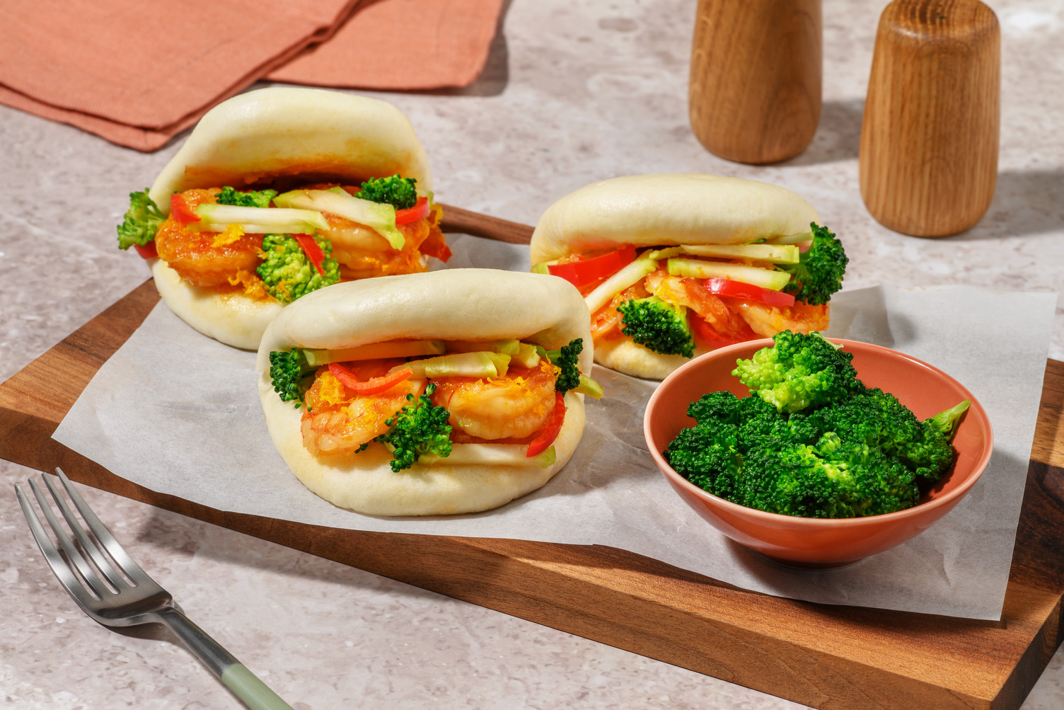 Bao buns met frisse sinaasappelgarnalen