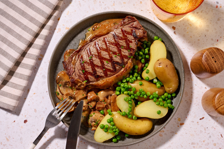 Quick Beef Rump in Black Garlic Mushroom Sauce