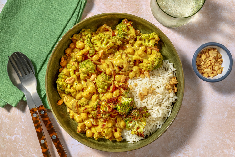 Romanesco Broccoli and Chickpea Curry 