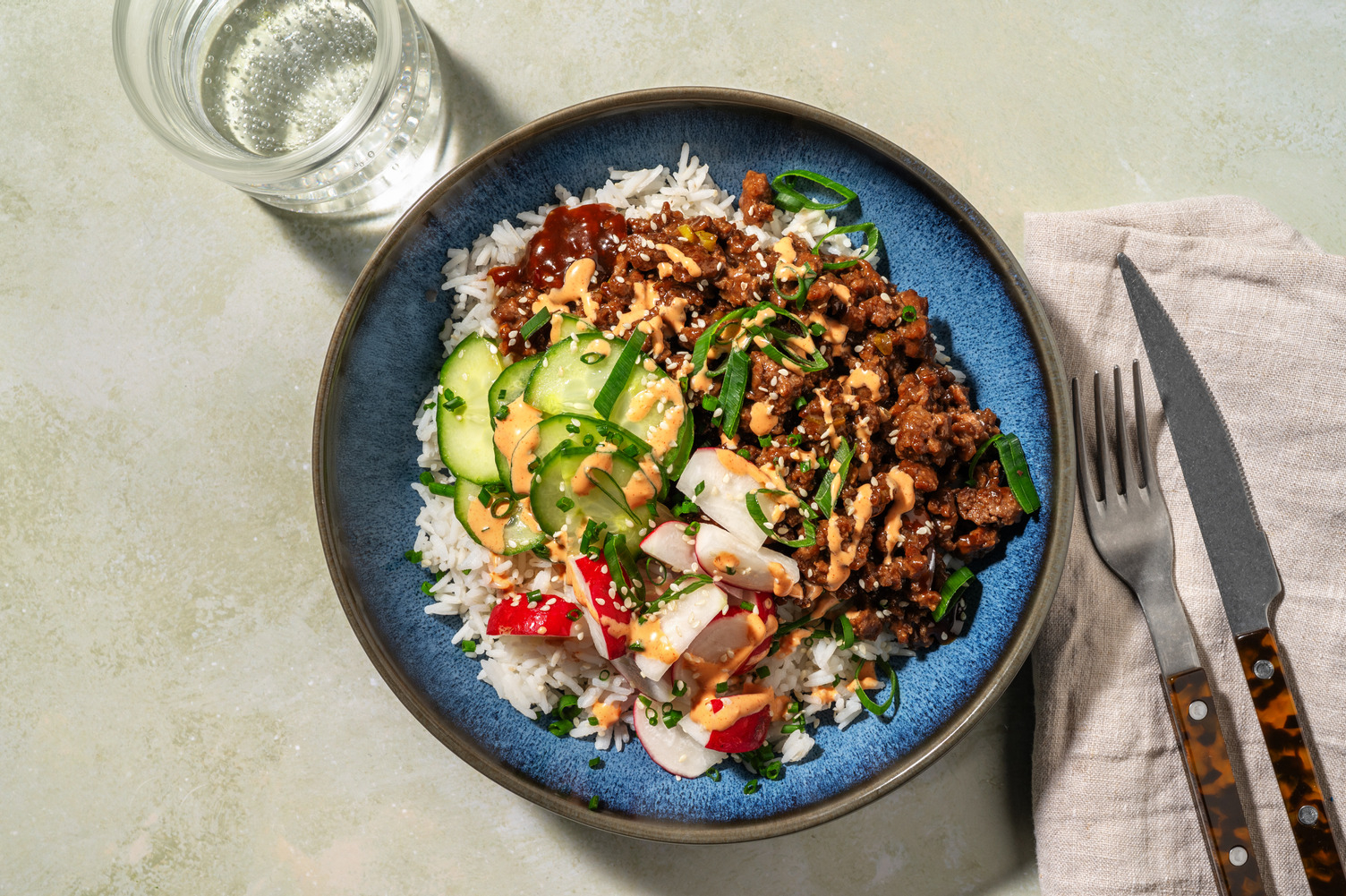 Bulgogibowl met veggie gehakt en gochujangsaus
