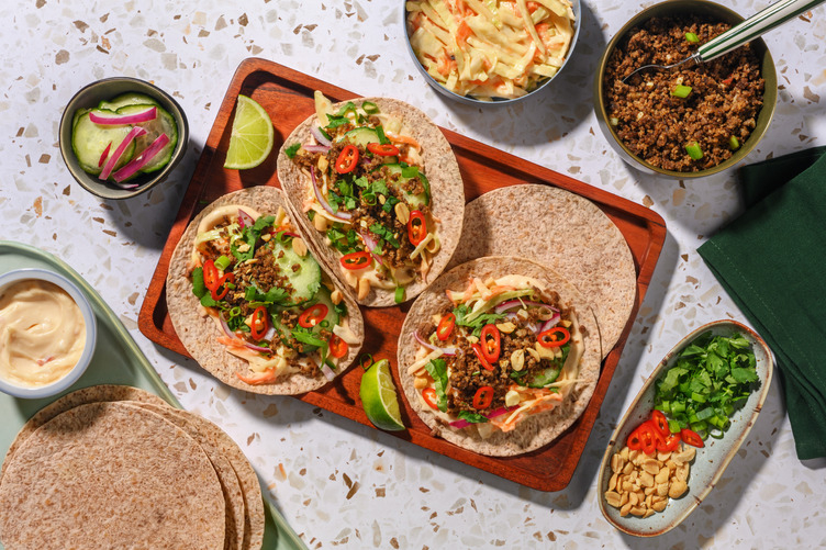 Tacos fusion à l'asiatique avec haché végé & slaw