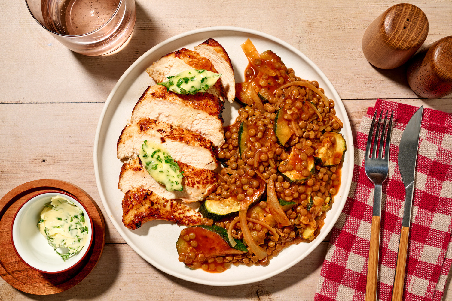 Poulet grillé & beurre persillé comme au bistro