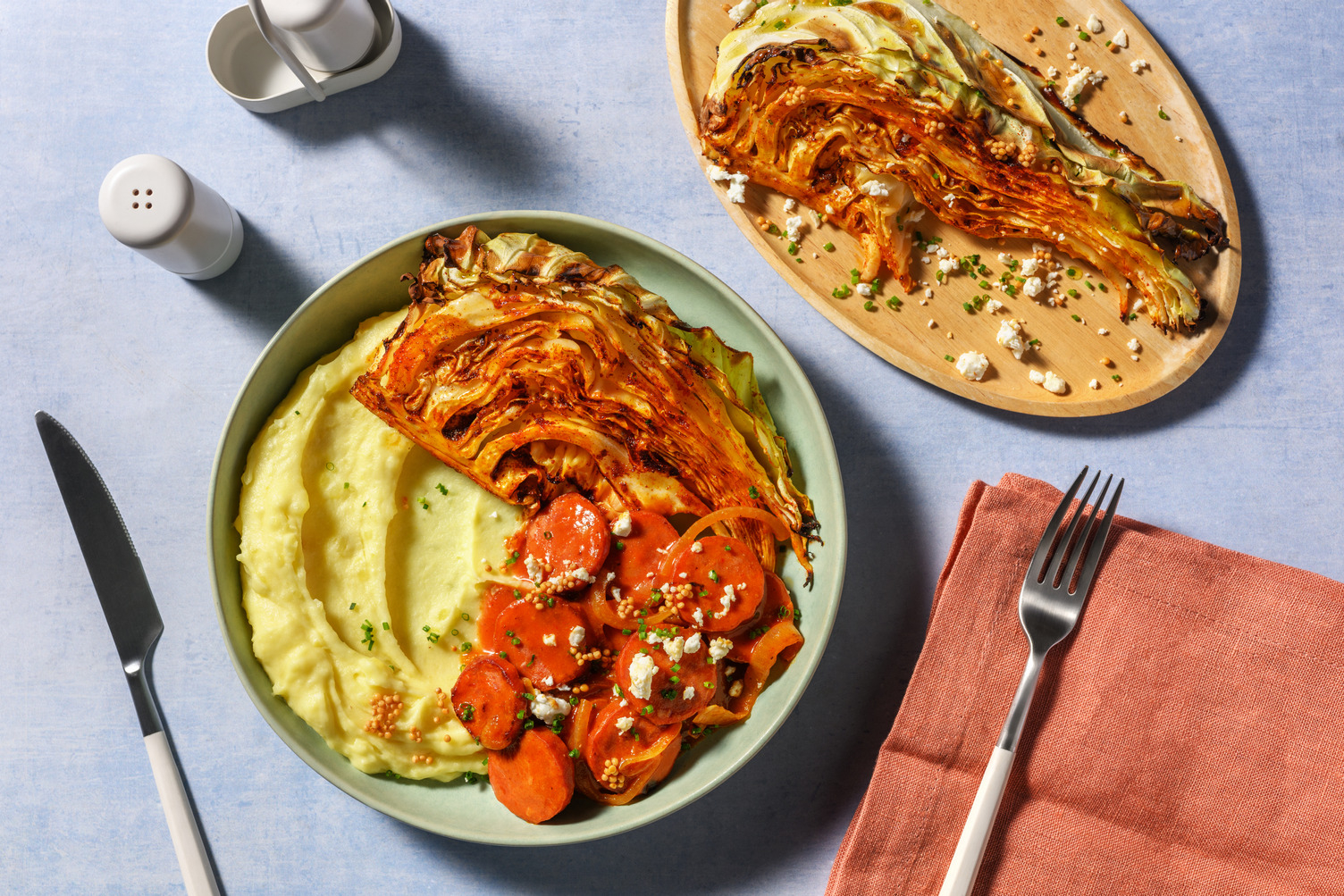 SMOKEY SMAAKEXPLOSIE! Varkensrookworst, chipotle en smokey ketchup