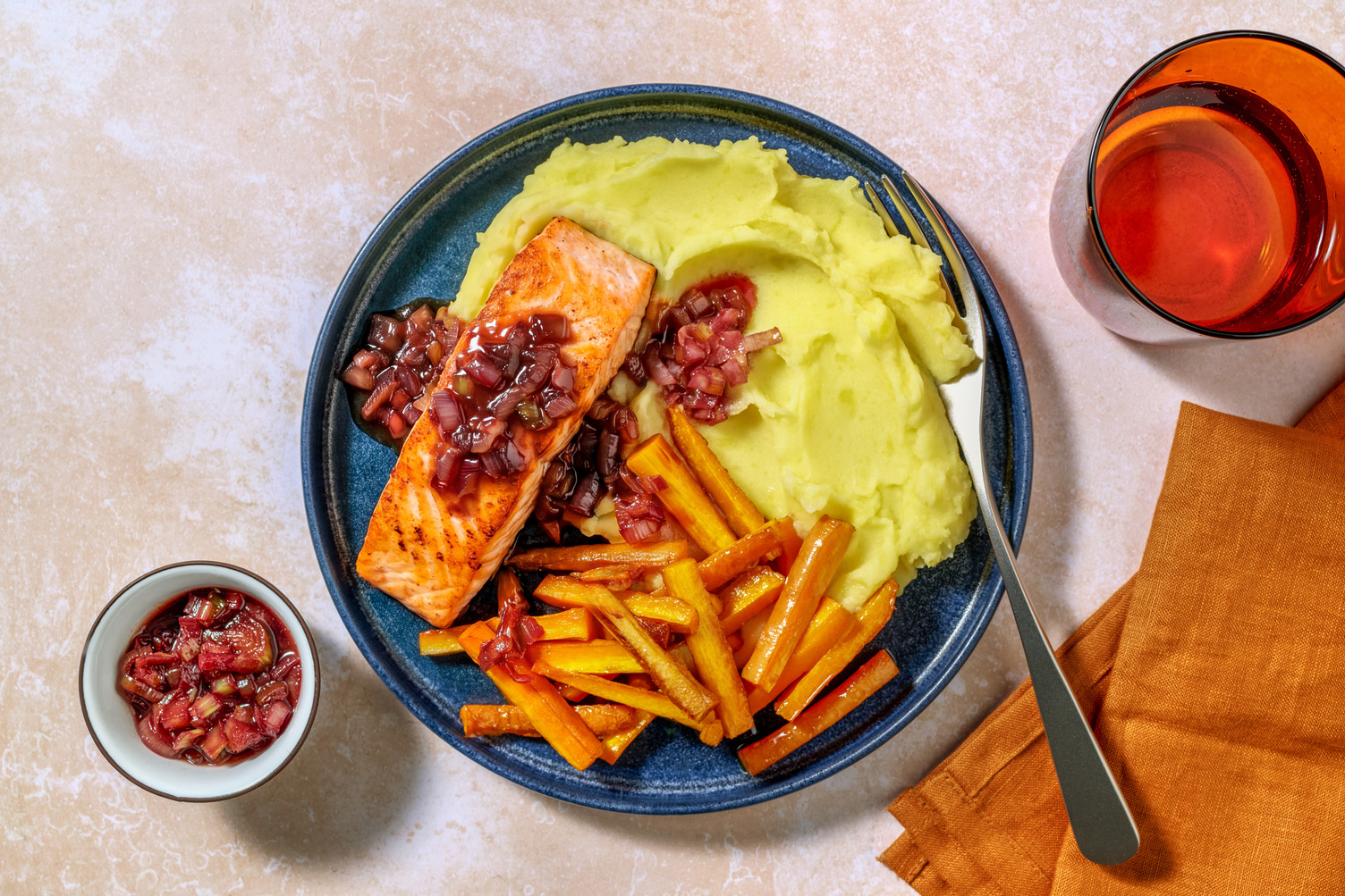 Salmon and Caramelised Leek Jus