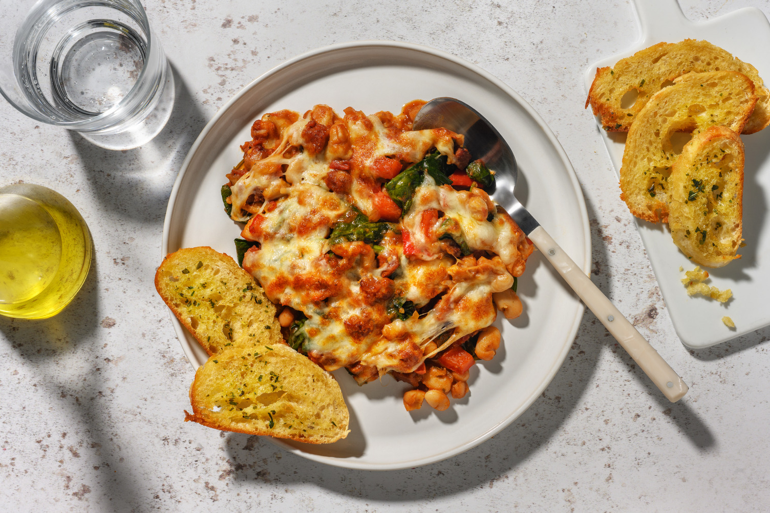 Cheesy stoof met chorizo en boterbonen