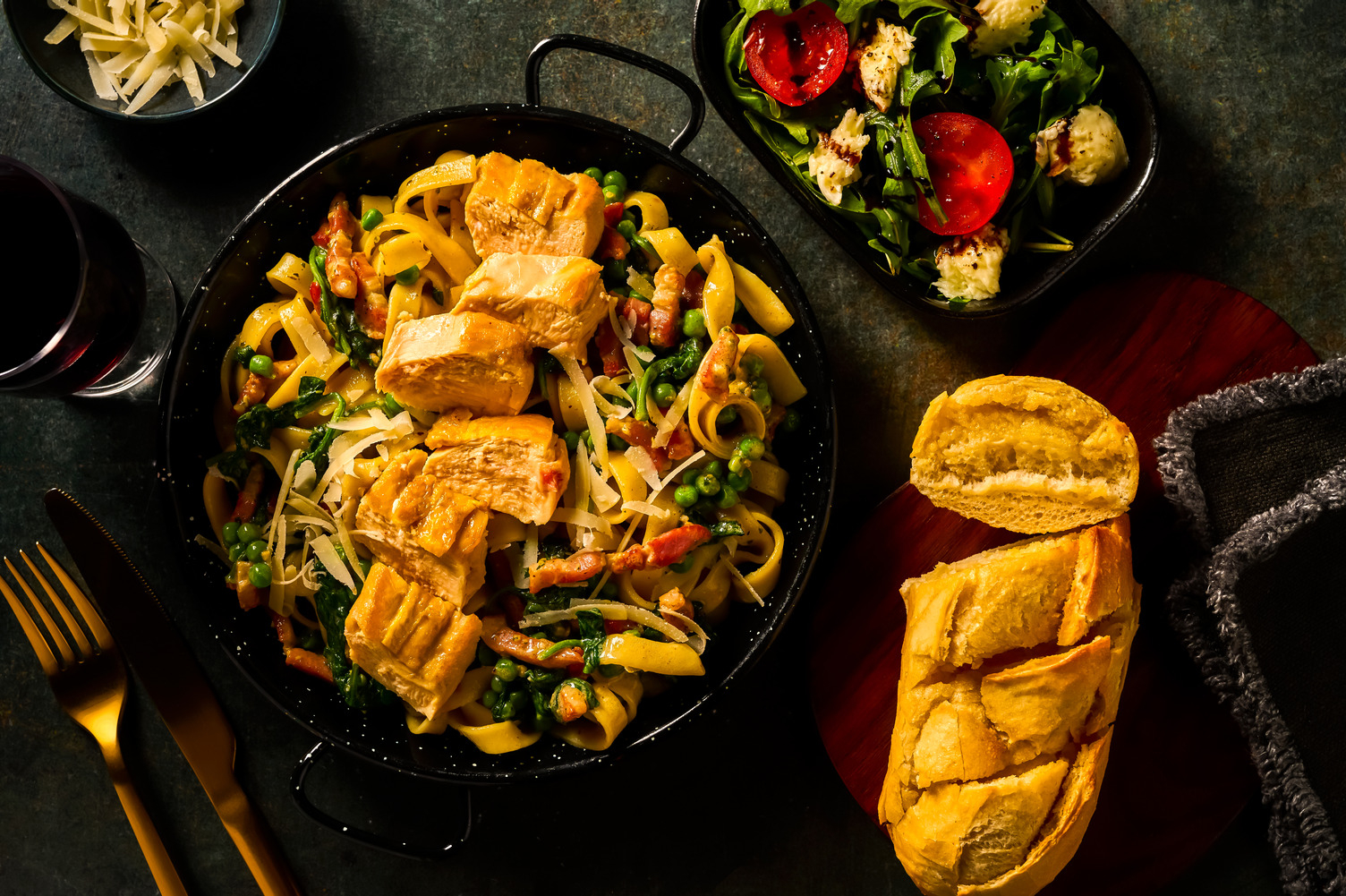 Creamy Pesto Chicken, Bacon and Pea Tagliatelle
