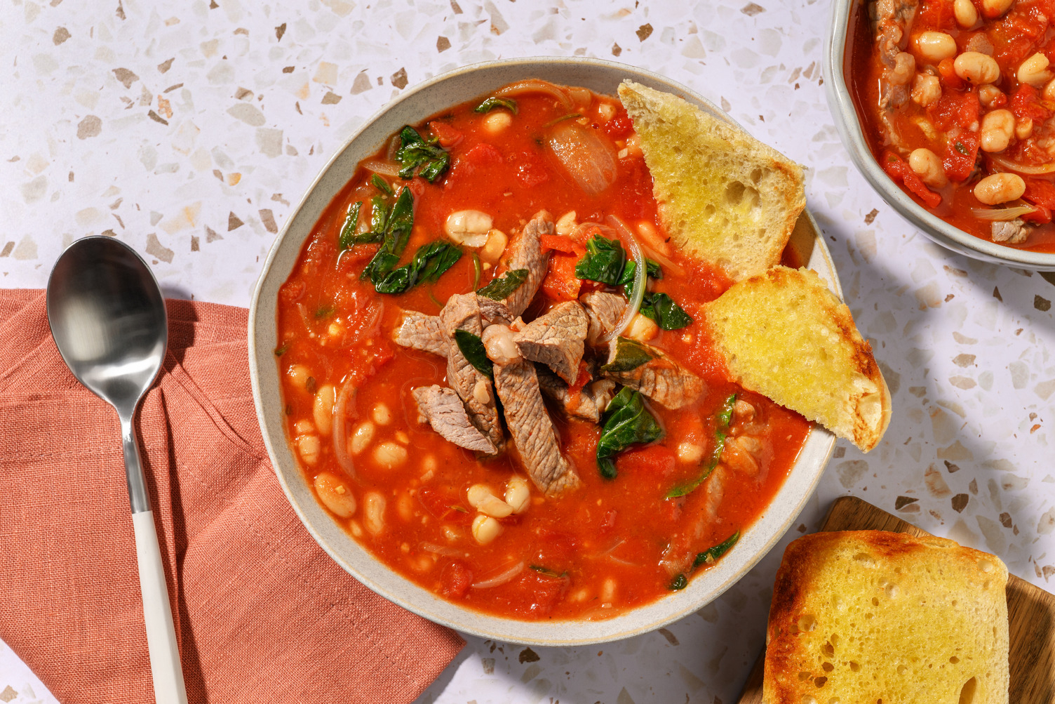 One-Pot Bohnen und Bio-Rinderhüftsteak nach Boston Art