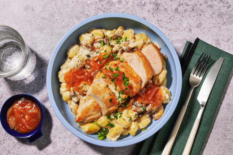 Gnocchi in Ziegenkäsesoße & extra Bio-Hähnchen