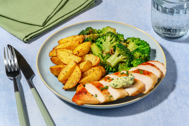 Hähnchenbrust mit Brokkoligemüse