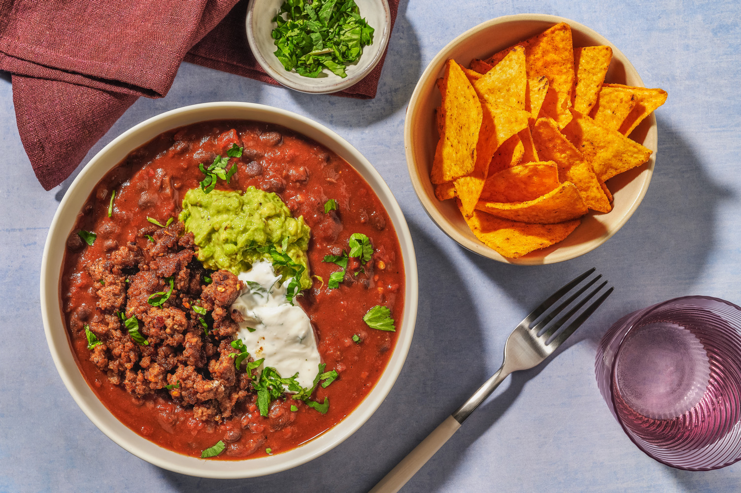 Chilaquiles-Style-Bowl mit Bio-Rinderhack