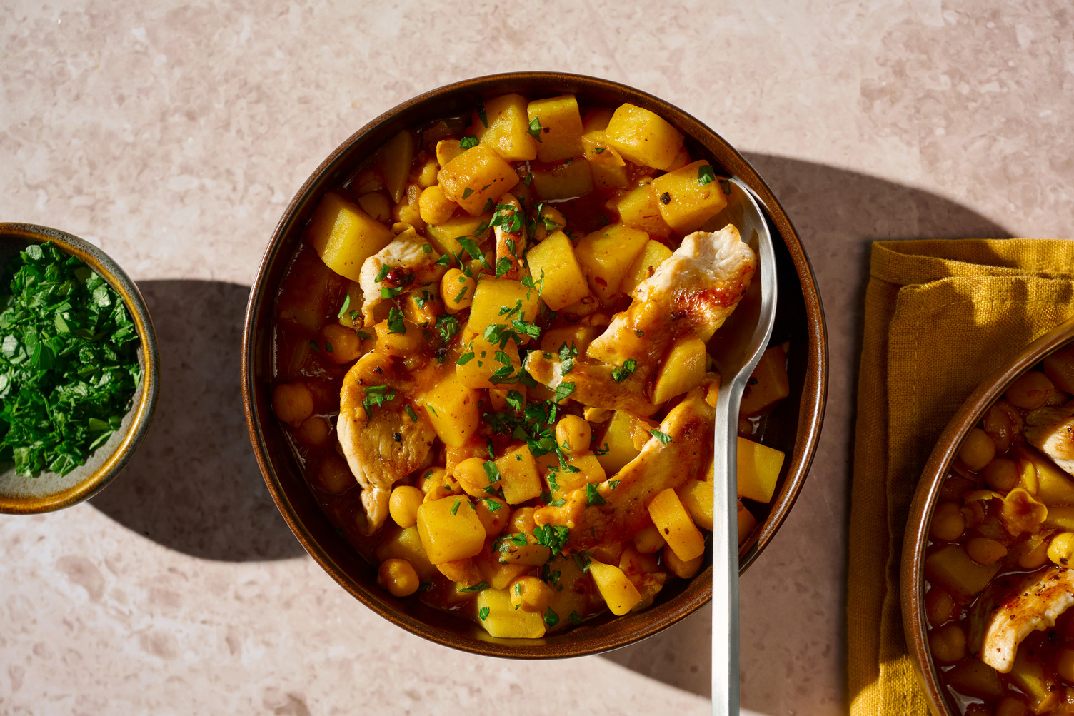 Chana Masala mit Bio-Hähnchenstreifen