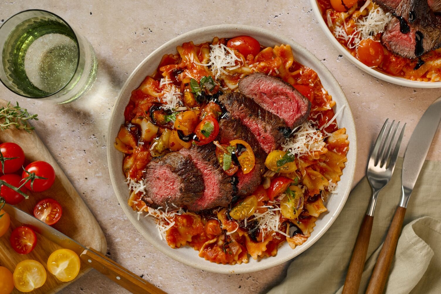 Conchiglie mit Hüftsteak vom Weiderind
