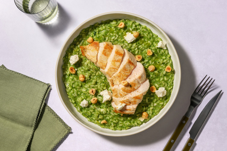 Frühlingsgrünes Risotto mit extra Bio-Hähnchen