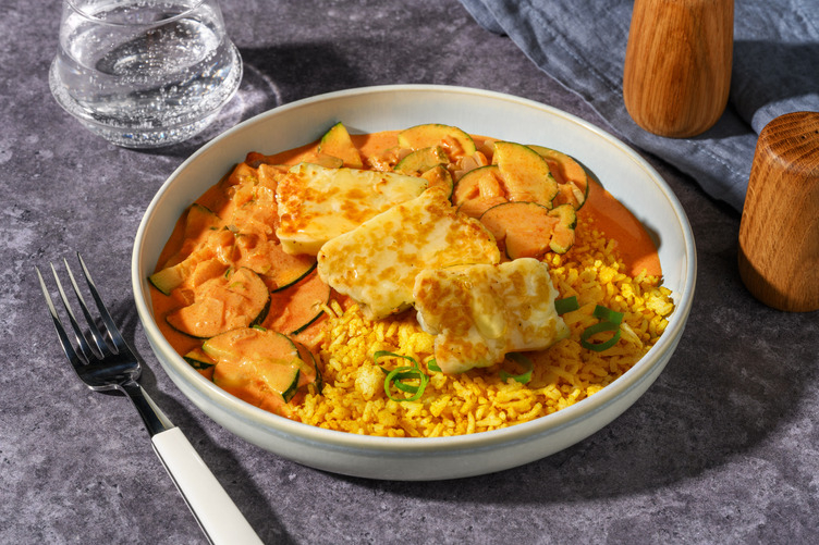 Bio Halloumi in Thai-Curry-Soße mit Zucchini