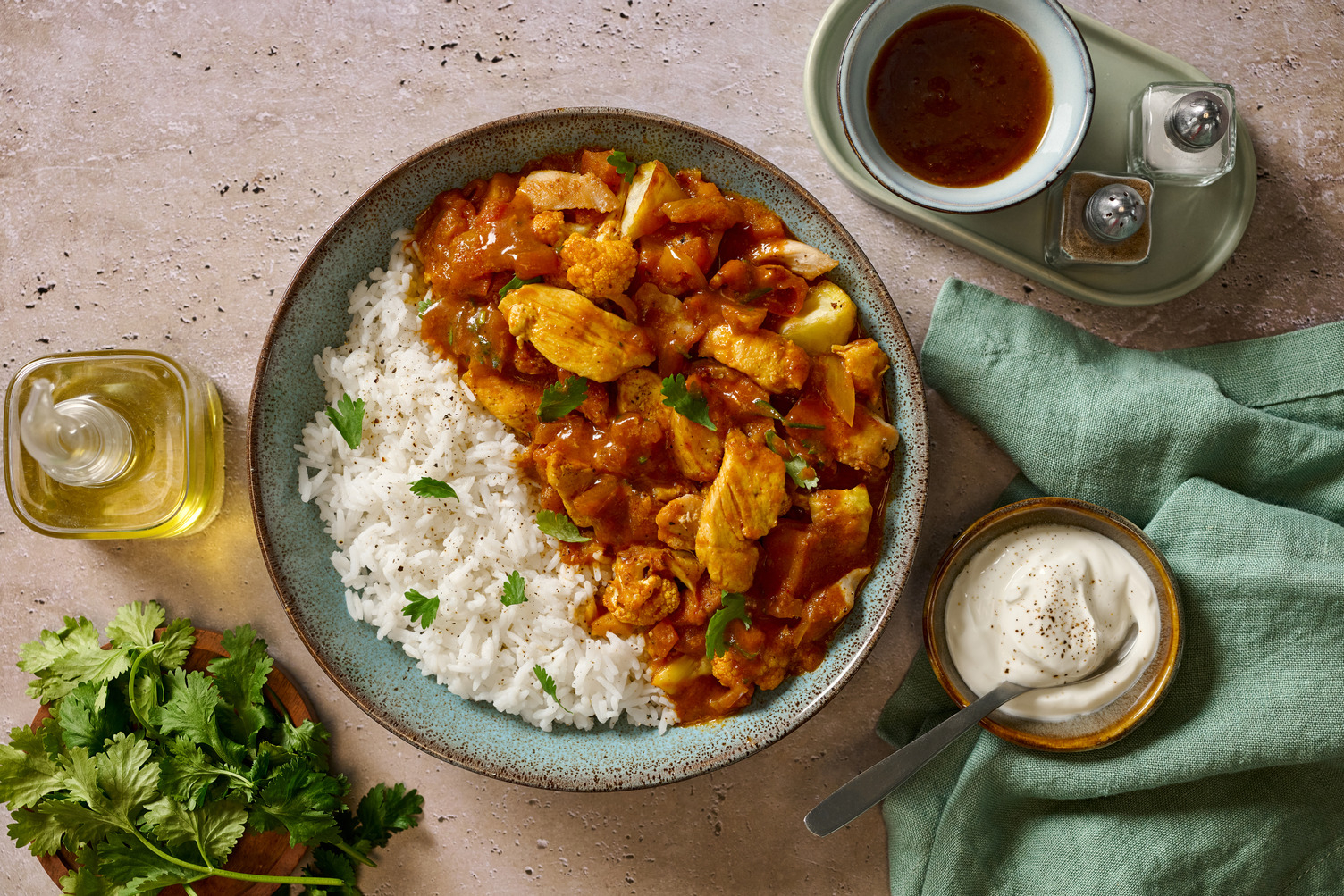 Aloo Gobi: Indisches Curry mit Hähnchen