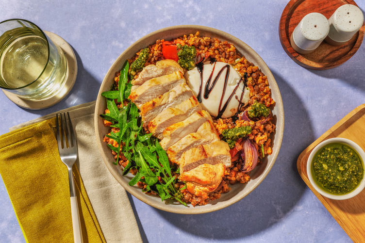 Burrata auf Linsen-Bulgur-Salat & Bio-Hähnchen