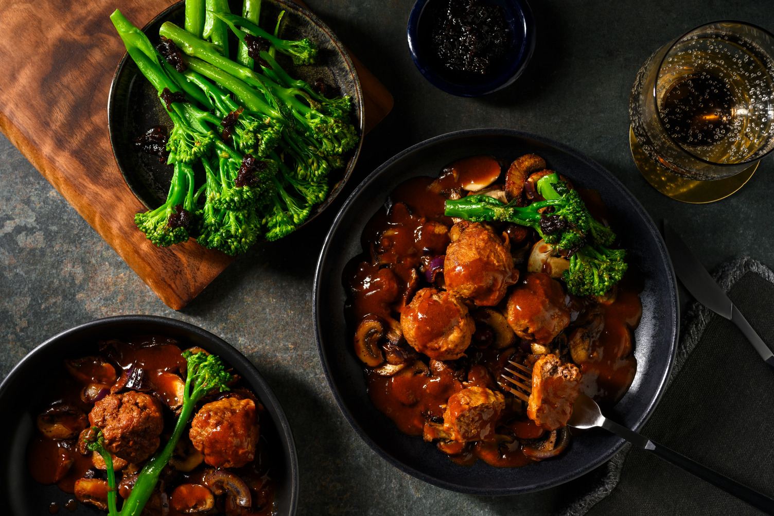 Boulettes de cerf et broccolini