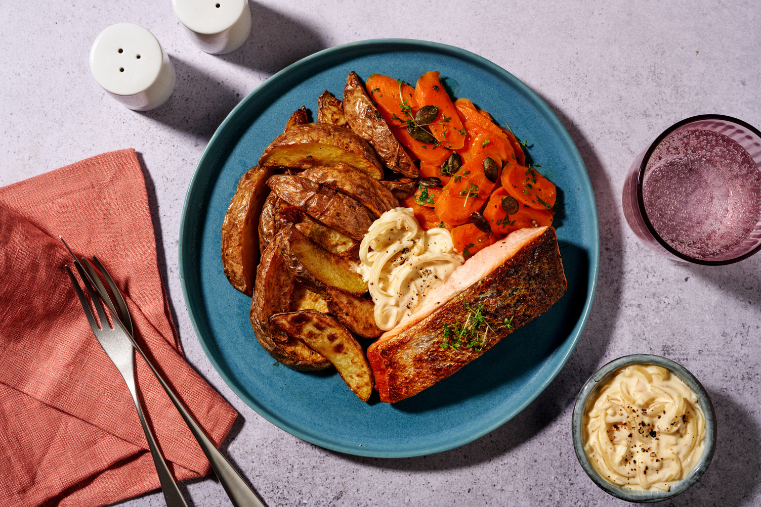 Lachsfilet mit Vichy-Rüebli