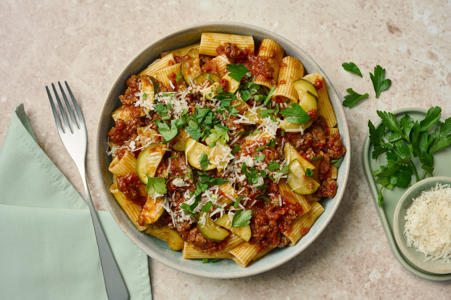 Rotwein Ragout mit Bio-Rinderhack