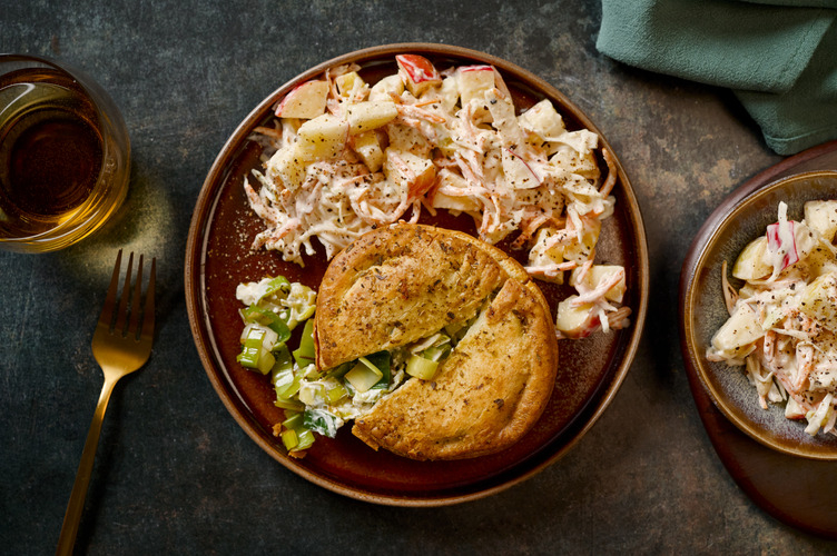 Oven-Ready Pieminister Chicken, Ham & Leek Pie