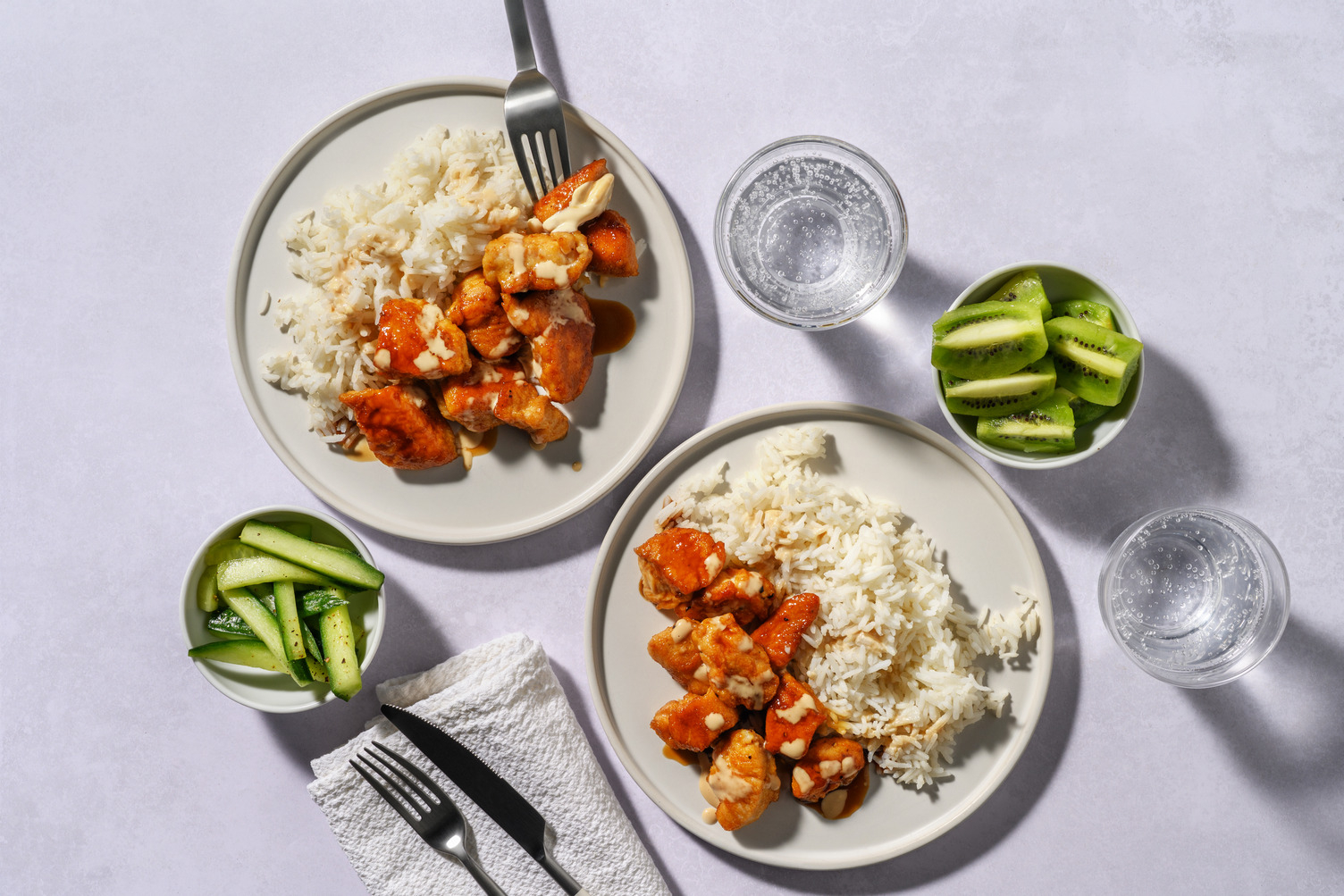 Menu enfant : poulet sauce soja, mayo & concombre