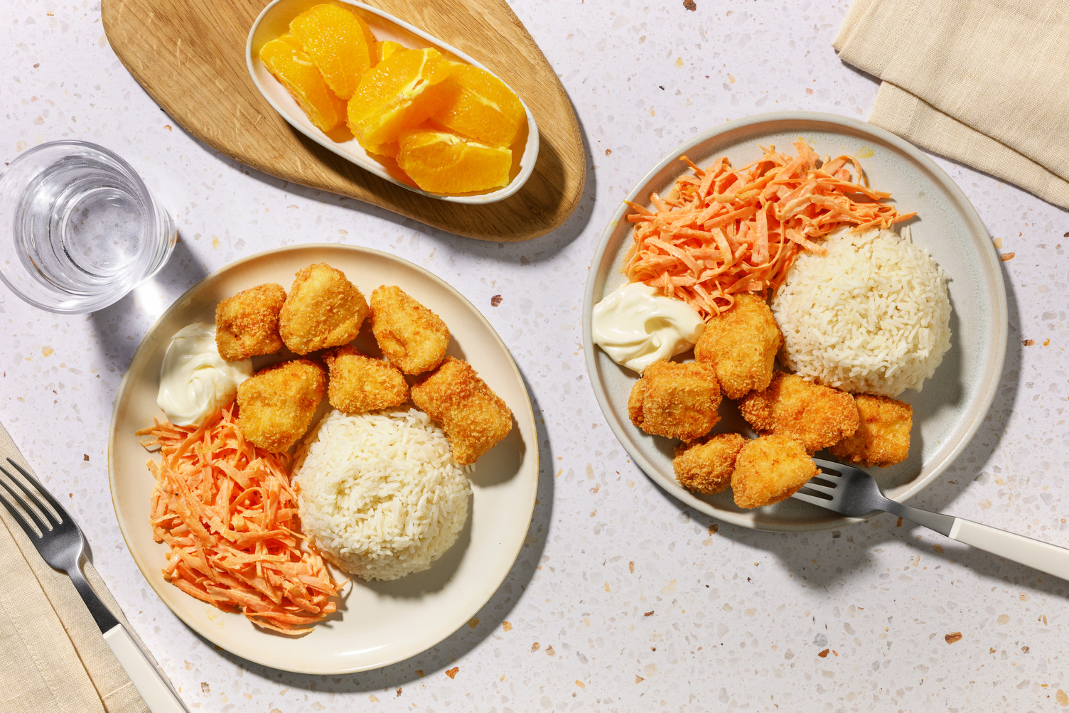 Mini nuggets de poulet, riz & carotte râpée