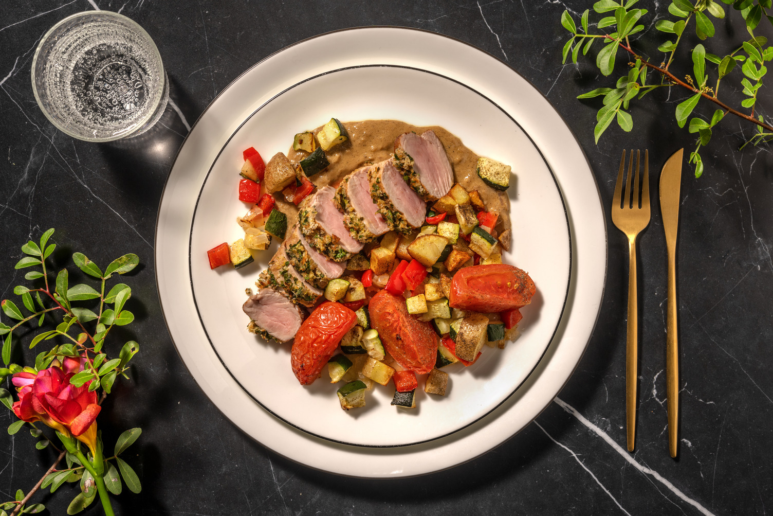 Filet mignon de porc en croûte d'herbes