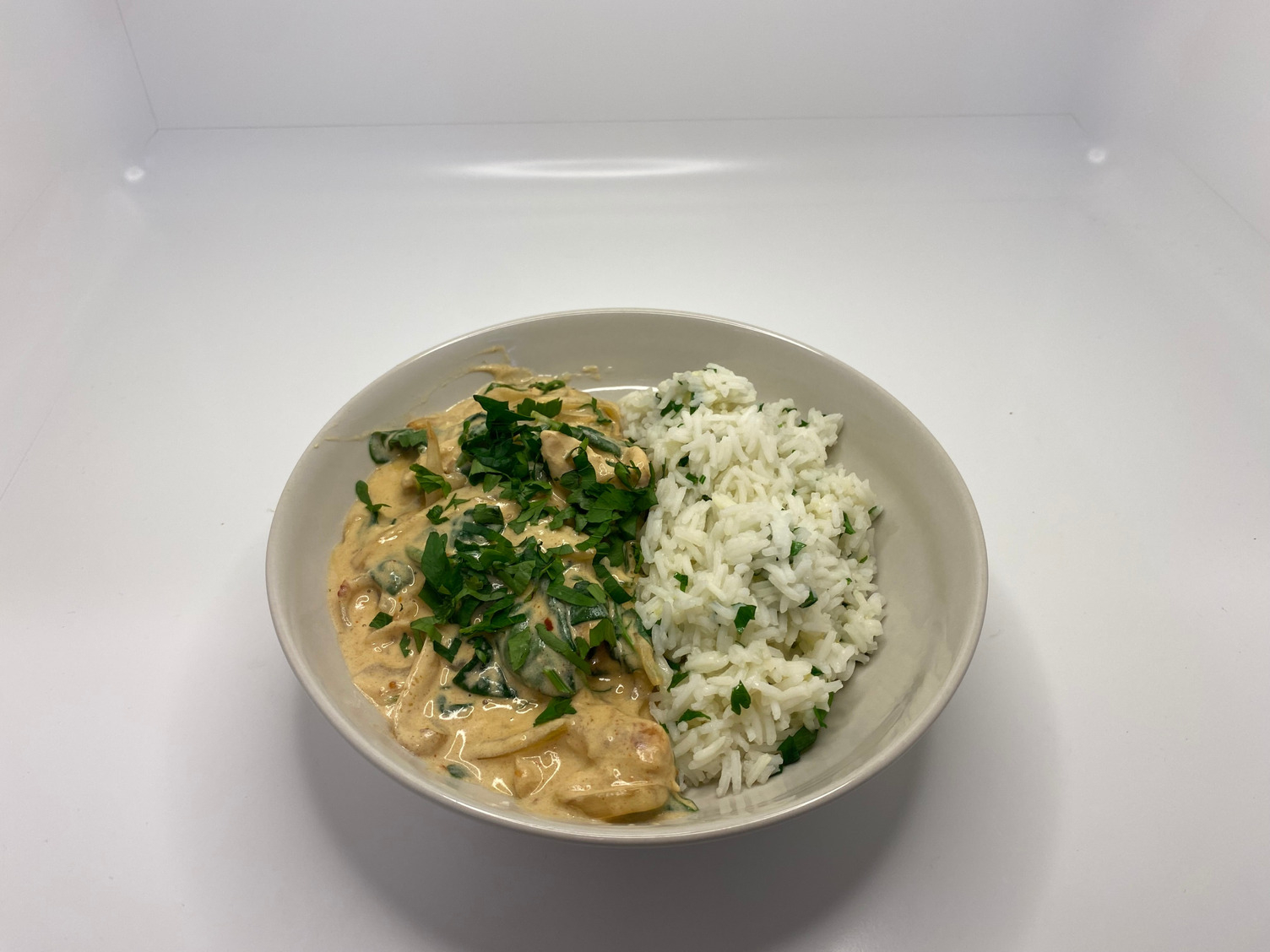 Pikanter Harissa-Hähnchen-Eintopf