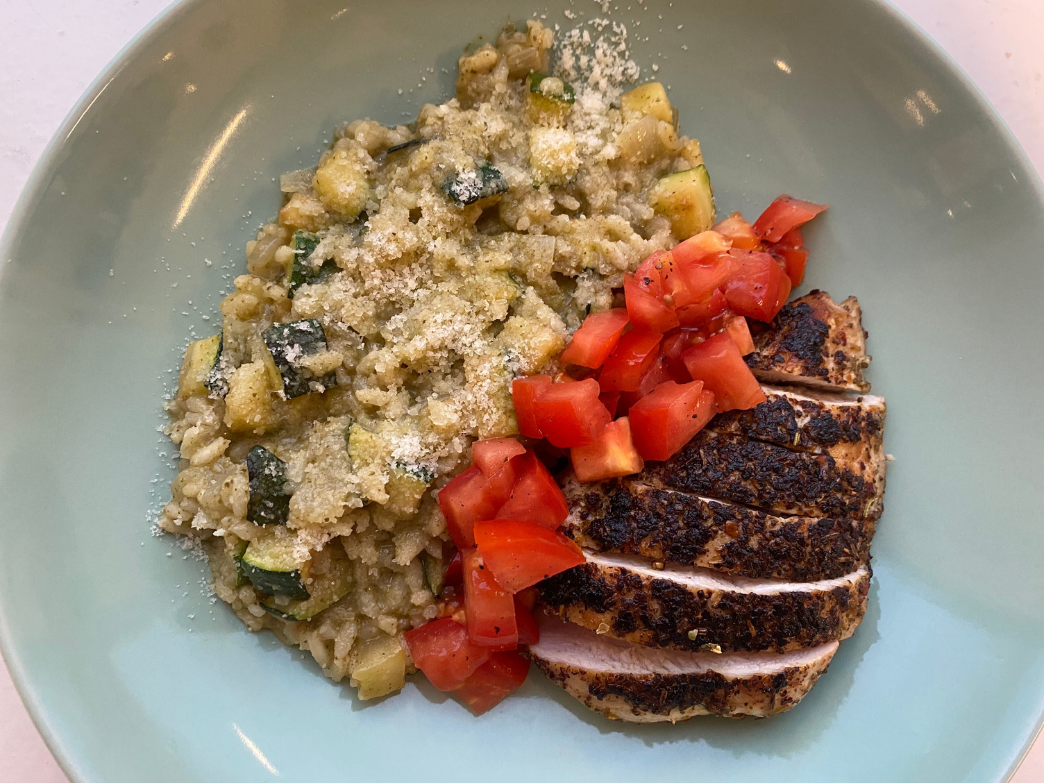 Pan-fried mediterranean chicken 