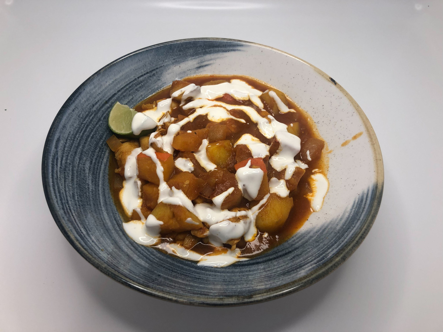 Rotes Hähnchen-Kürbis Curry