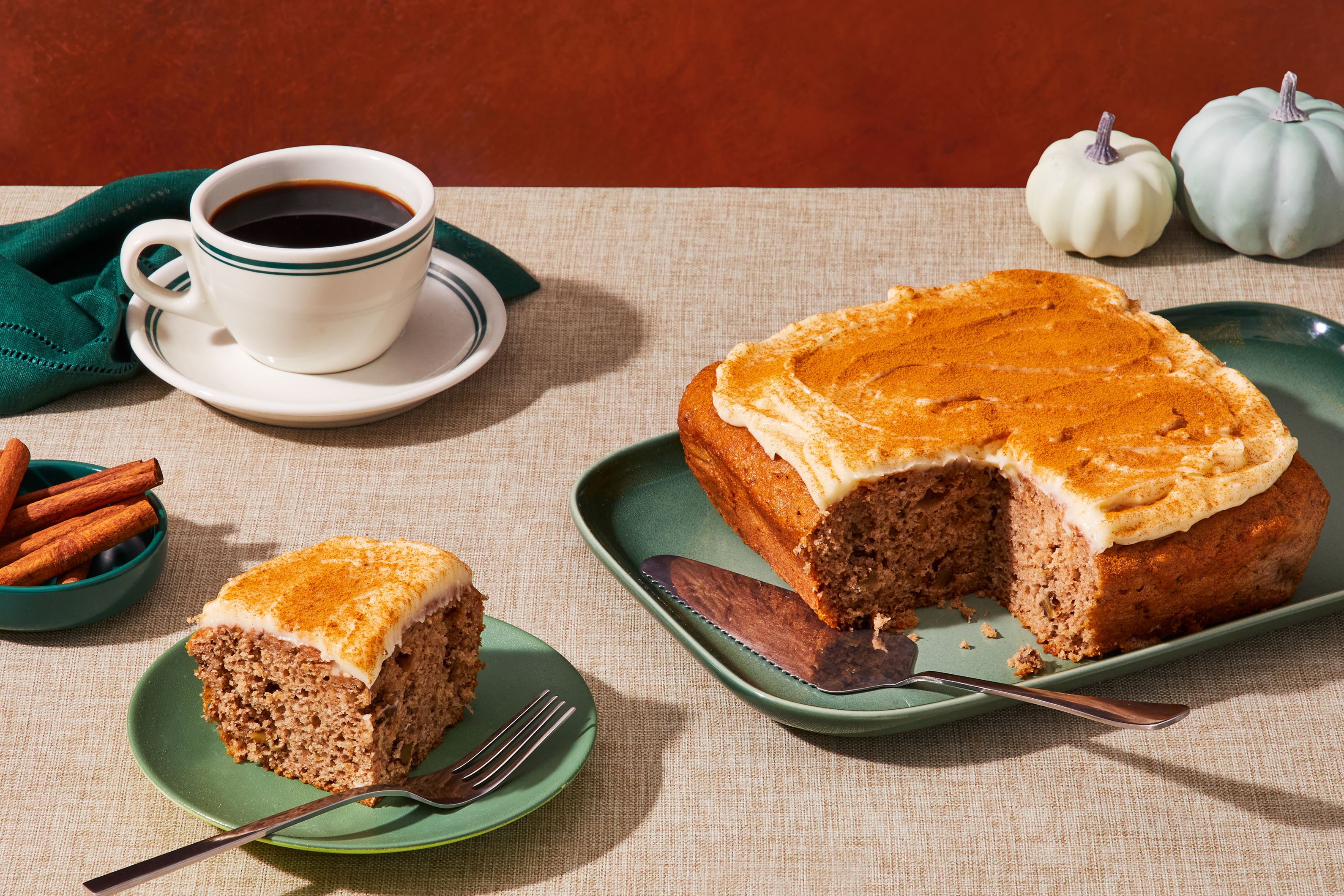 Walnut-Vanilla Spice Cake