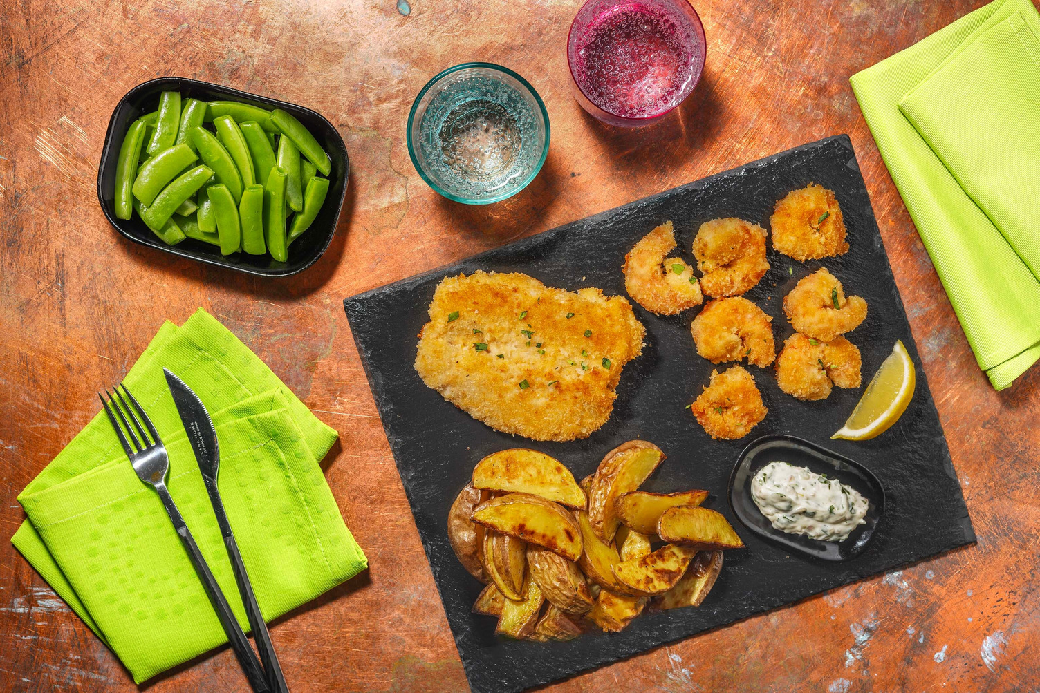 Panerte reker og fisk