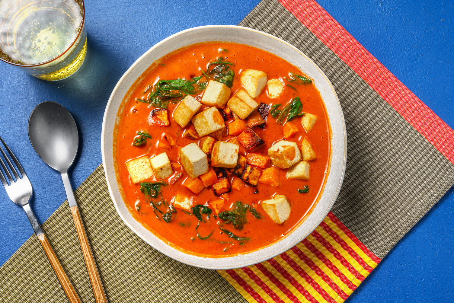 Ingwer-Süßkartoffel Eintopf mit Tofu