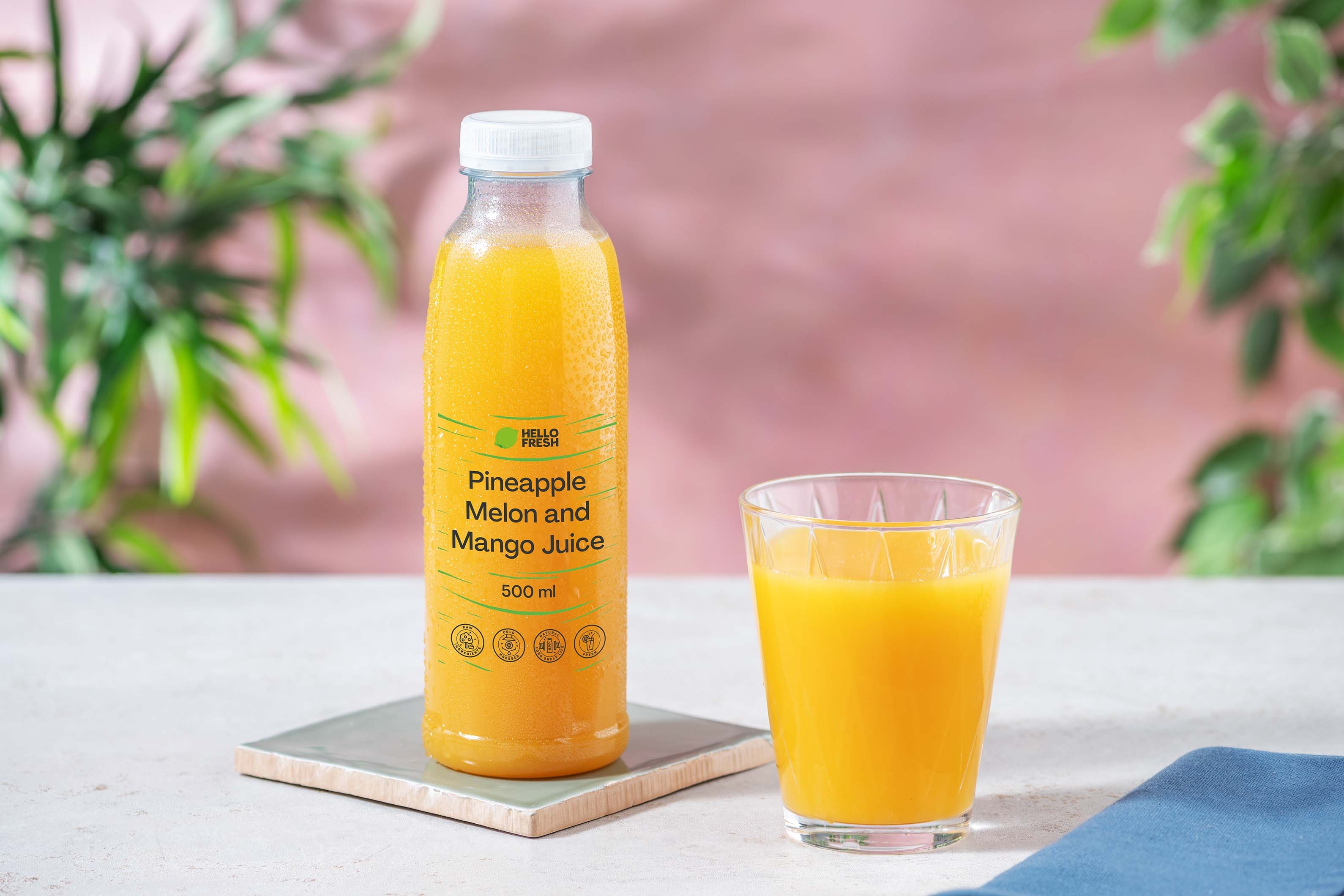 Jus d'ananas, melon, mangue et fruits de la passion