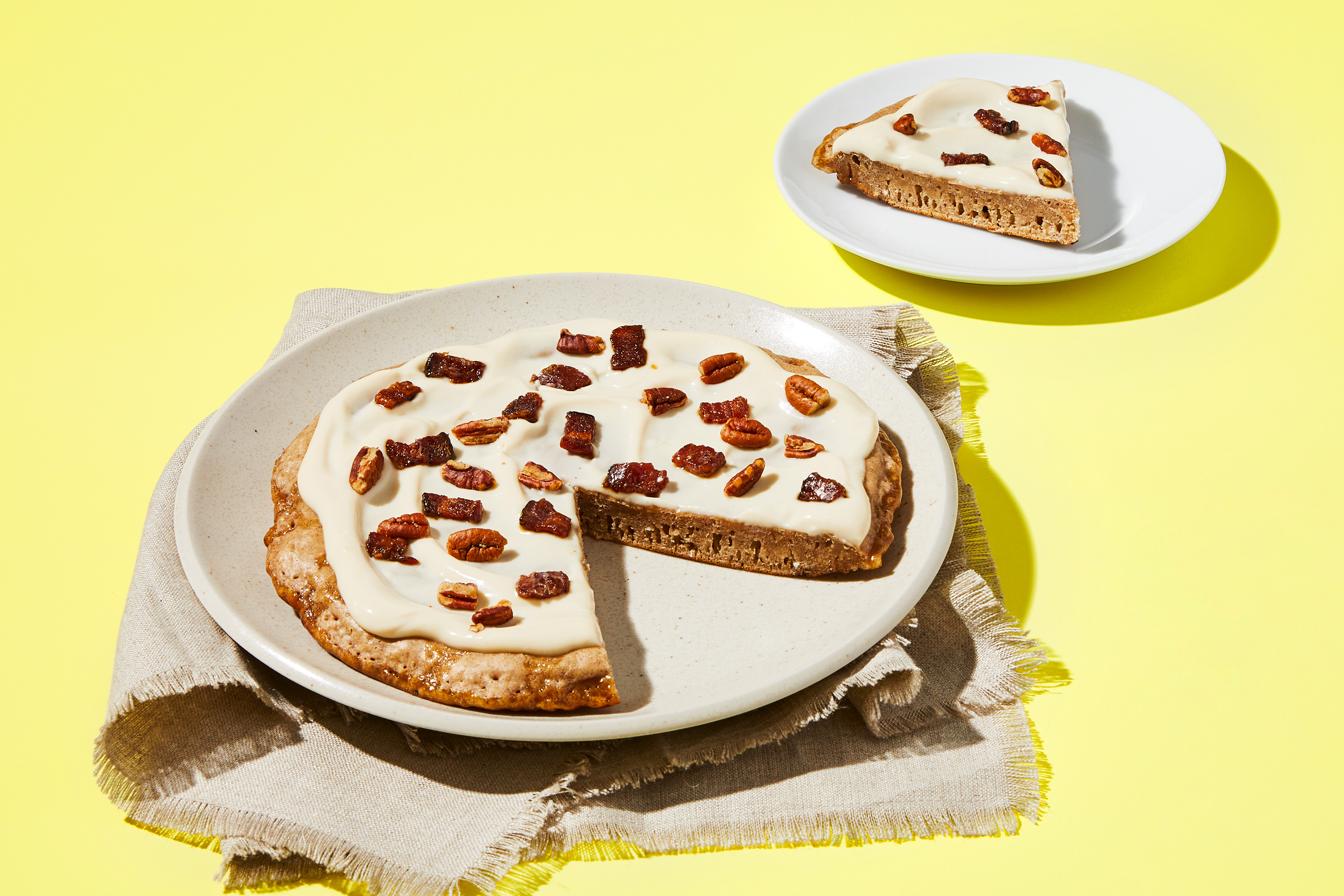 Bacon-Topped Cinnamon Roll Hotcake Bake