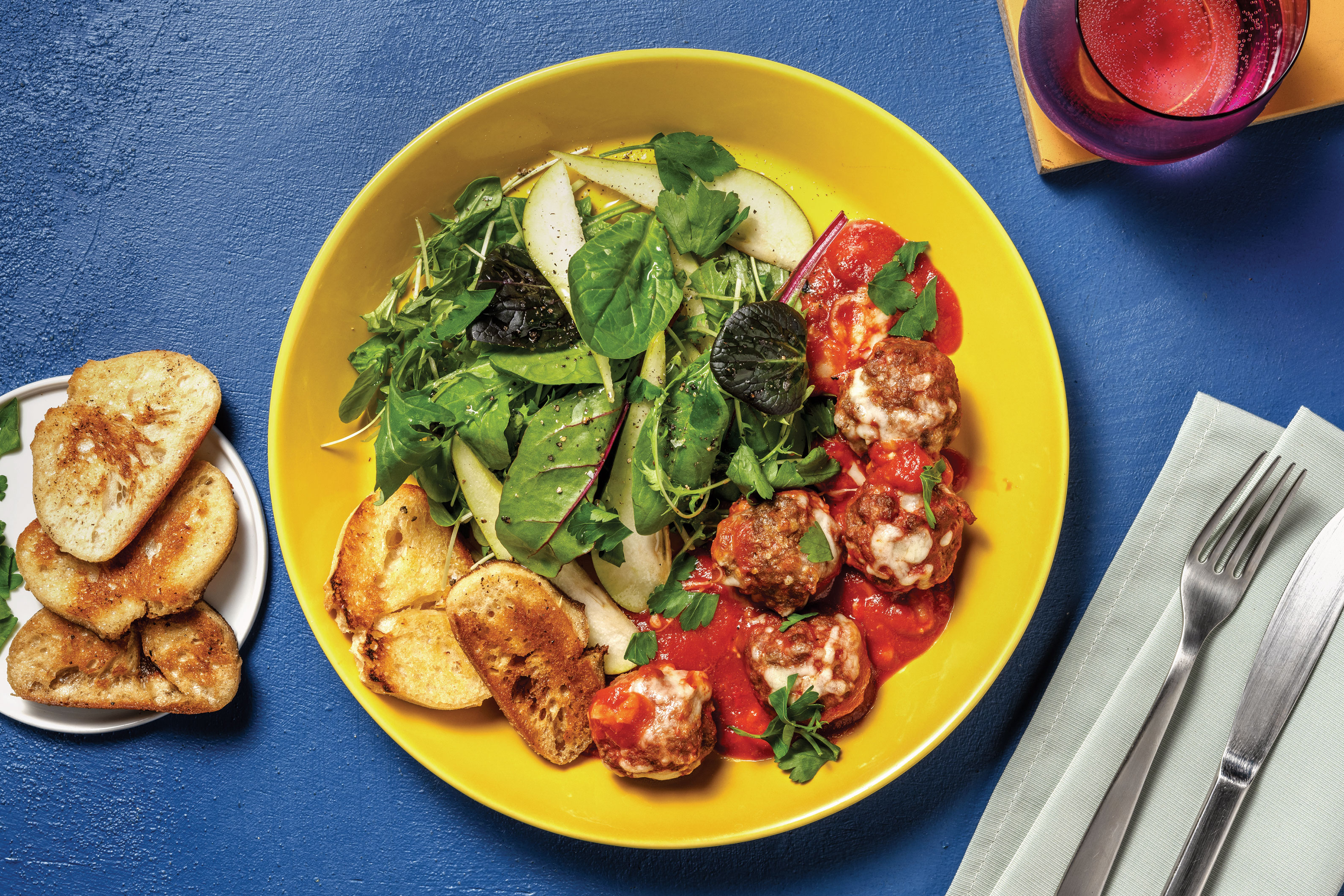 Easy Baked Beef Meatballs & Tomato Sauce