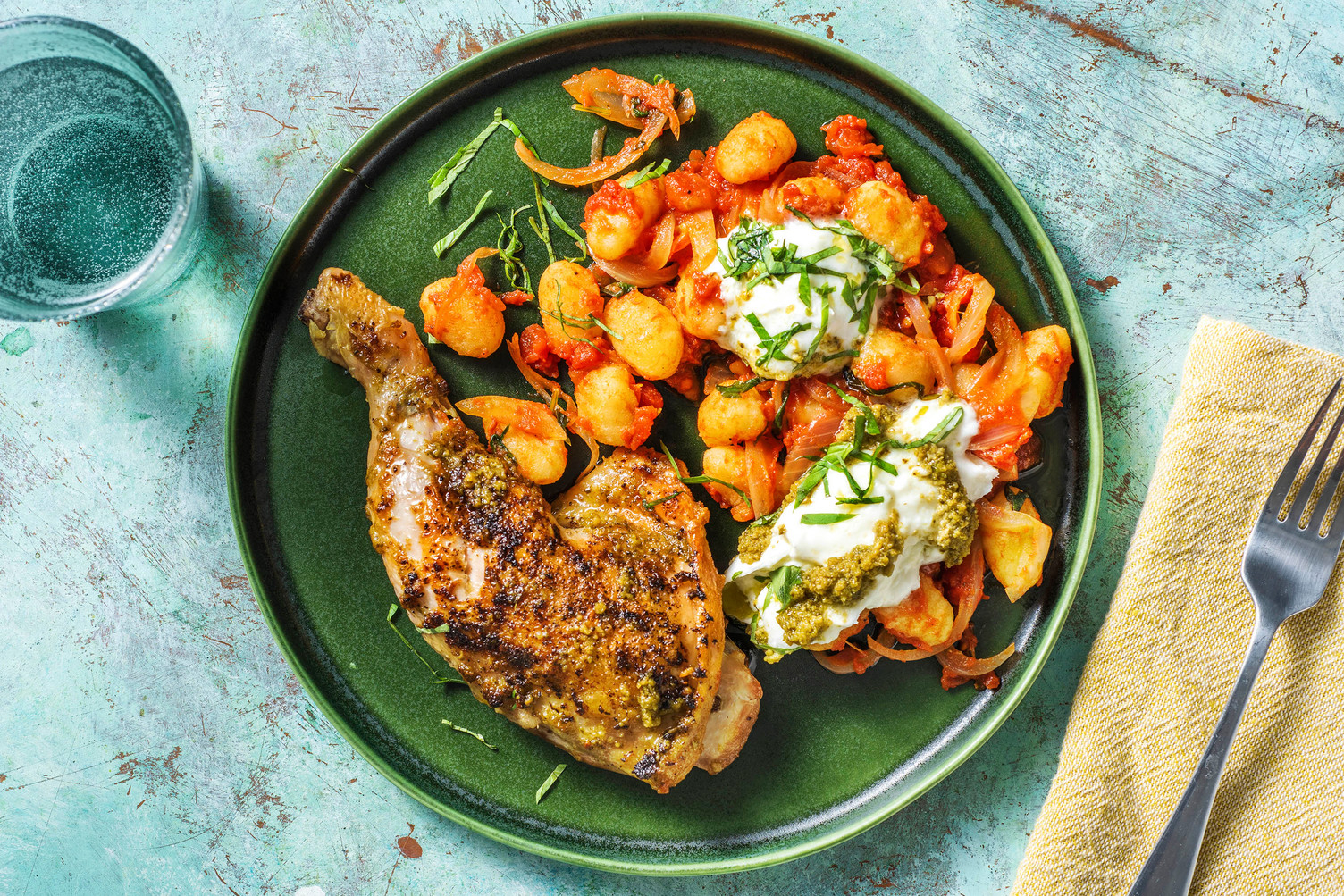 Basilikum-Hähnchenkeulen