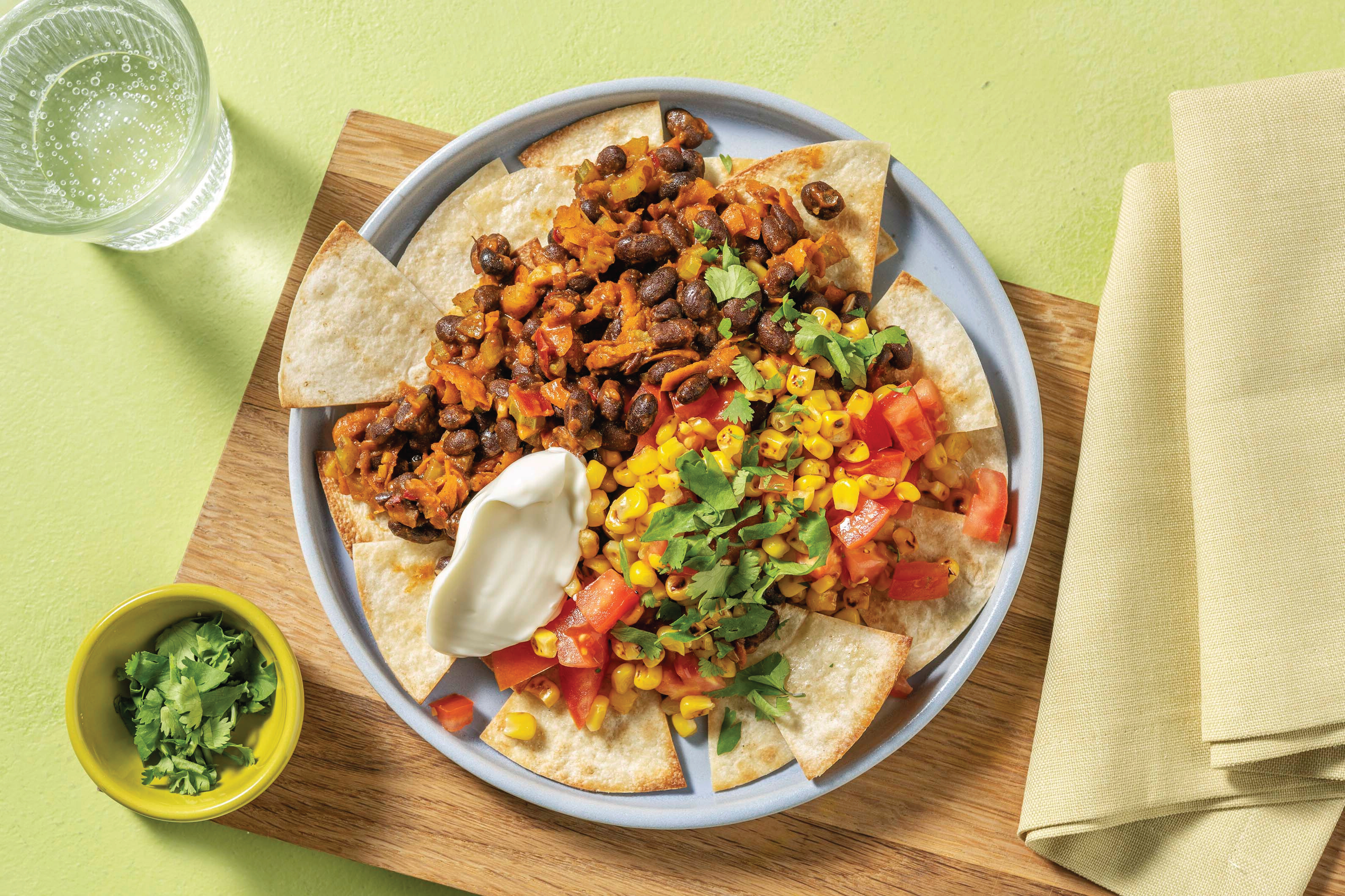 Mexican Black Bean & Veggie Nachos