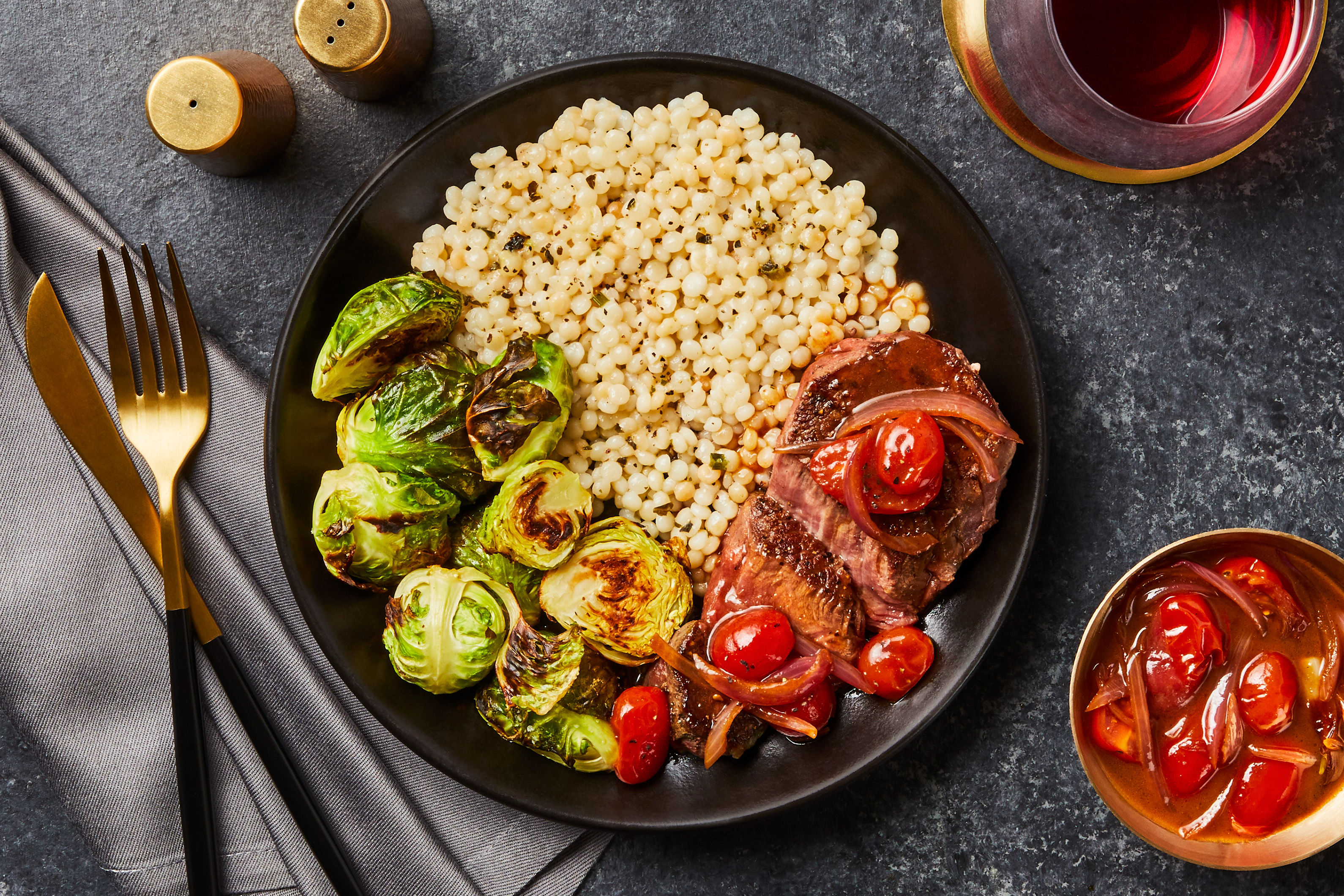 Beef Tenderloin & Balsamic Tomatoes