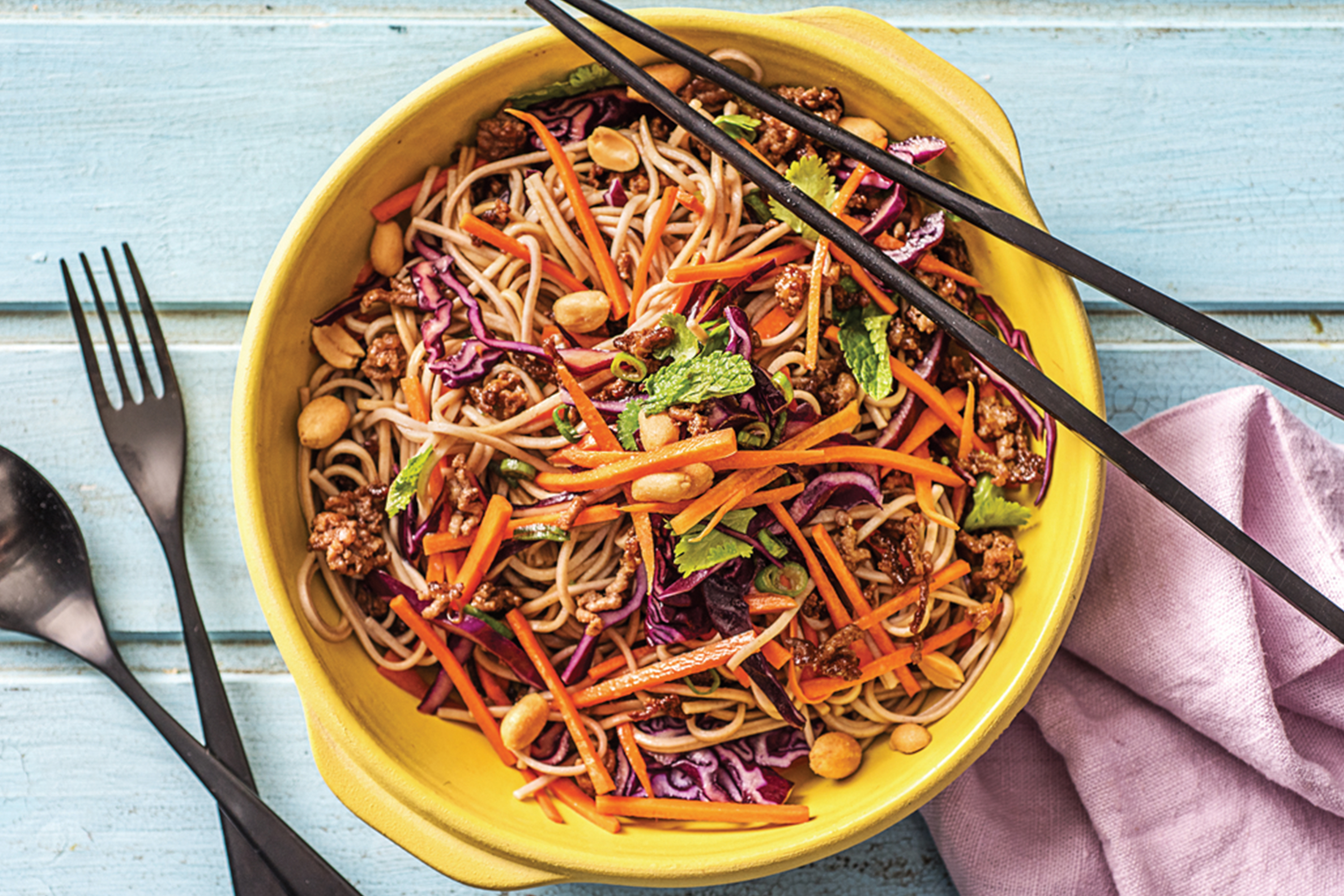 Asian Minced Beef & Crunchy Veg Soba Noodle Bowl